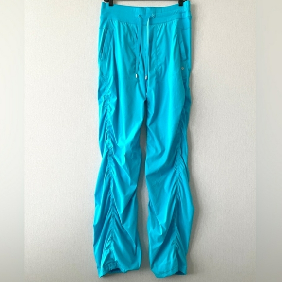 ๐NWOT Spry Blue Lululemon Studio Pants๐ - Picture 2 of 11